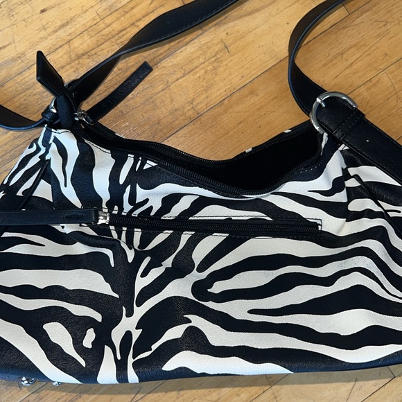 Lolita Jade large over the shoulder bag Y2K Zebra Purse zippered pockets lik new - Picture 2 of 5